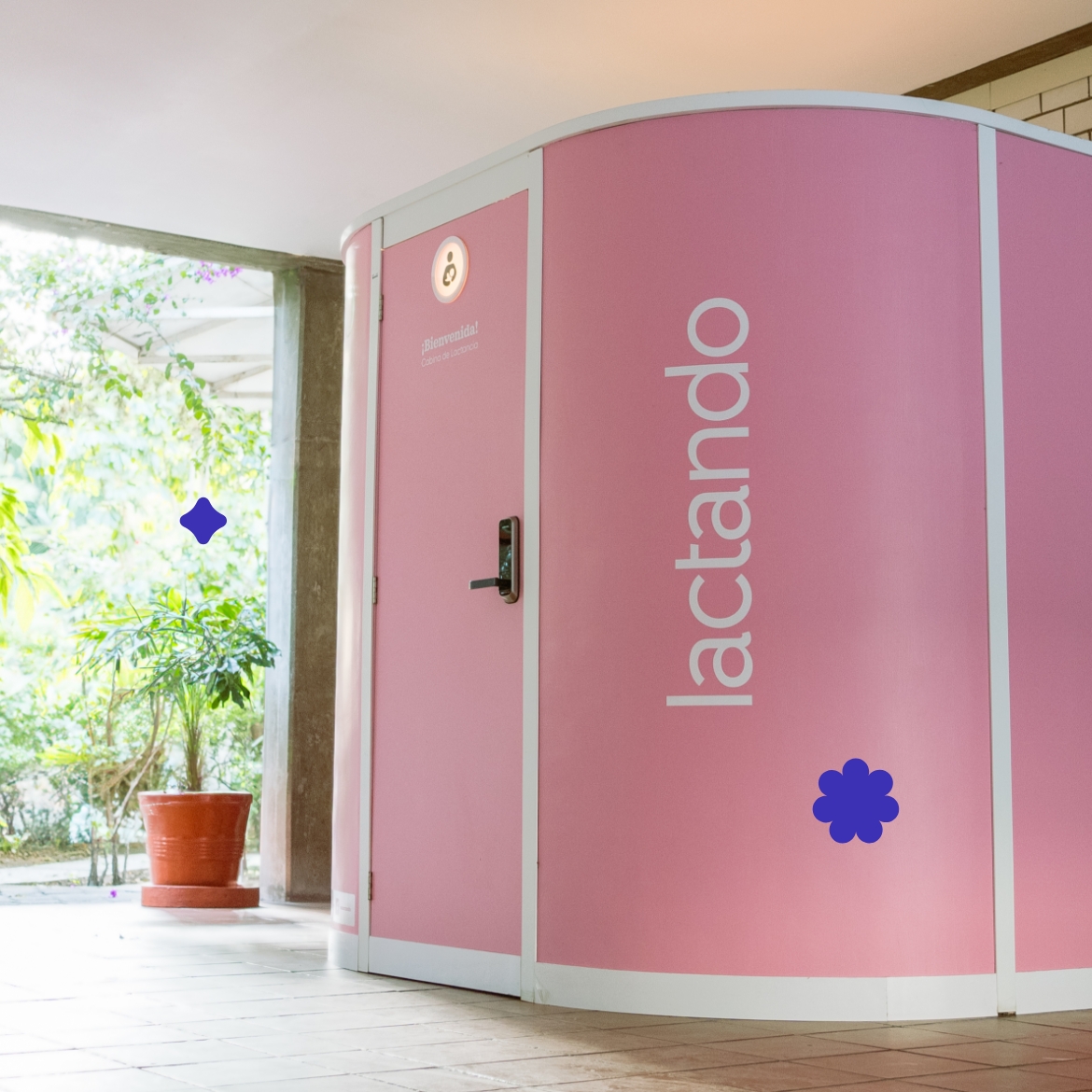 Cabina de lactancia Lactando en un espacio corporativo